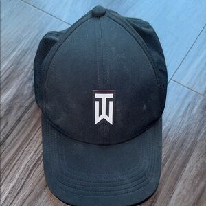 Tiger Woods x Nike Logo Cap